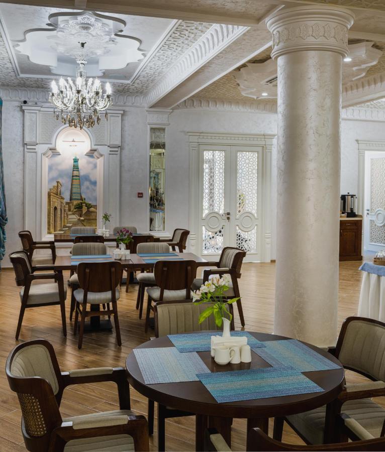 Zarafshon Parkside Hotel Самарканд Екстериор снимка